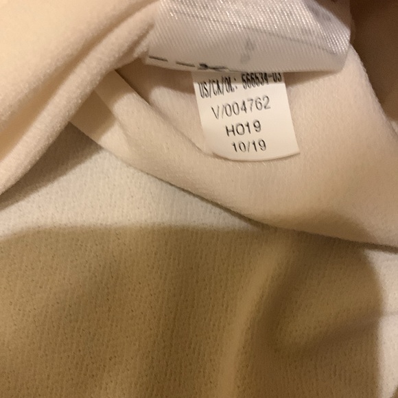 Banana Republic top - Picture 4 of 4